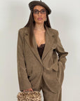 Tailleur SHIRIN - Completo in camoscio giacca e pantalone
