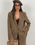 Tailleur SHIRIN - Completo in camoscio giacca e pantalone
