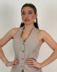 Tailleur yak - giacca lunga scollo all’americana con rouche finale e pantaloni palazzo
