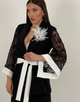 Tailleur PIPPI - Completo giacca con cintura e manica in pizzo e pantalone palazzo - Tailleur sartoriale