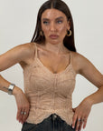Top effetto bralette in pizzo