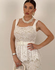 Abito YAREN - abito longuette in pizzo con balza nel punto vita e cintura rimovibile - abito in pizzo Limited Edition