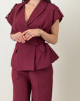 Tailleur SOPHIE - completo composto da giacca con spallina imbottita e laccio per regolarne il punto Vita e Pantalone Palazzo