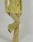 Tailleur YELLOW - Tailleur giacca doppiopetto con piume sui polsi e pantalone UNICA COLORAZIONE