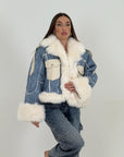 Giacca in denim con inserti in pelliccia