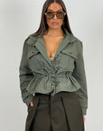 Giacca corta con coulisse in vita - modello trench corto