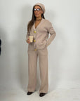 Cordset NELLY - Completo con blusa con mega bottoni dorati e pantalone