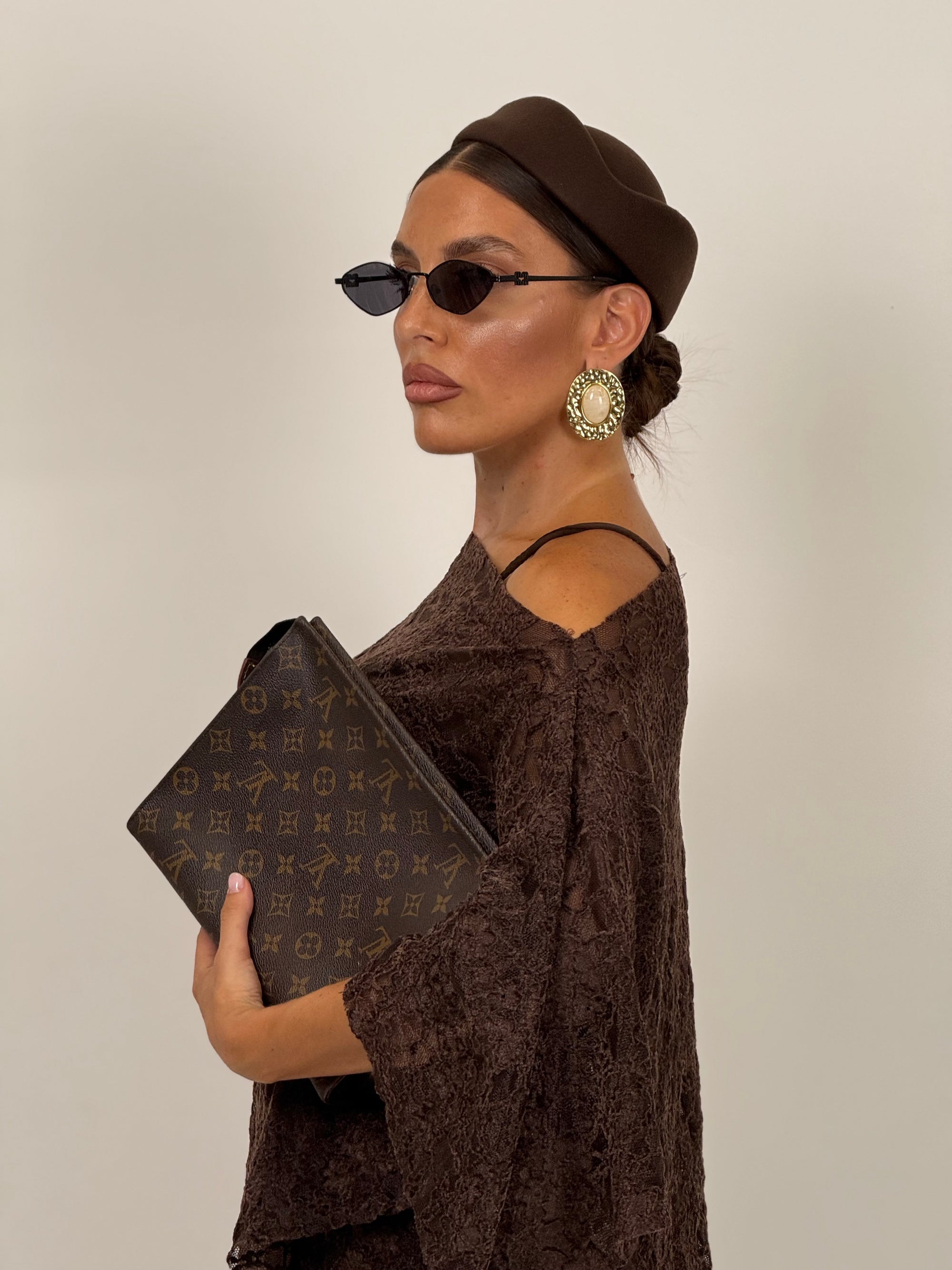 Completo HAILY - Cordset in pizzo blusa particolare e pantalone palazzo