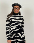 Tuta ZEBRINA - Completo blusa collo alto e pantalone
