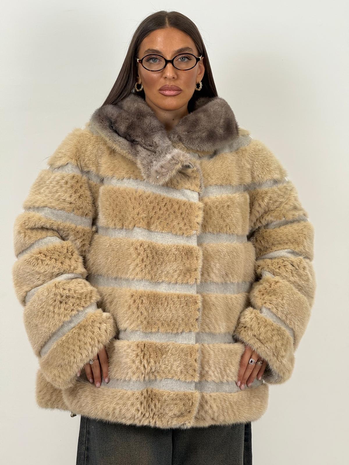 Pelliccia in visone zaffiro e beige N127 - giacca in visone double Face