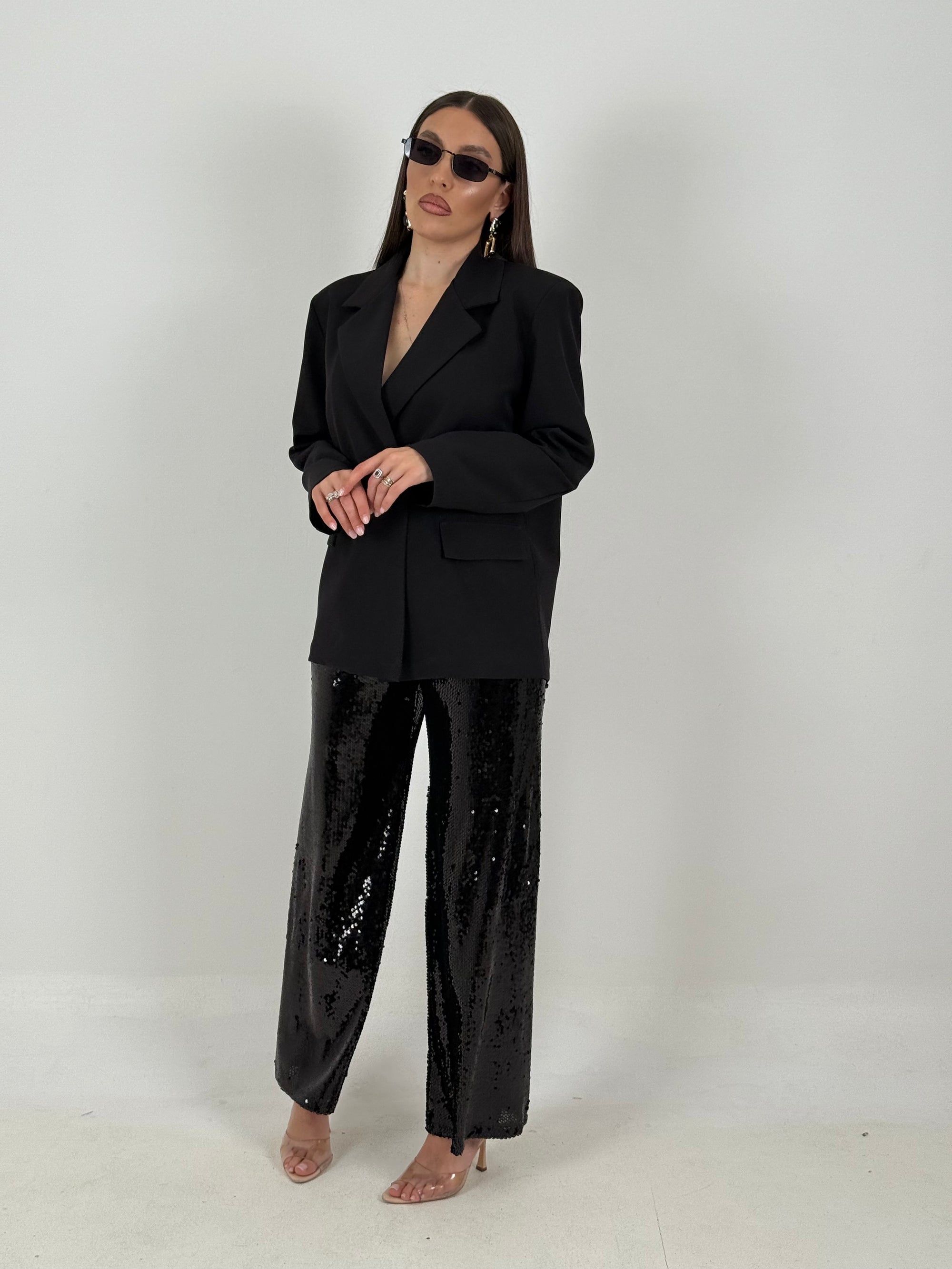 COMPLETO IBIZA - completo 3 pezzi, composto da giacca, top in paillettes e pantalone in paillettes