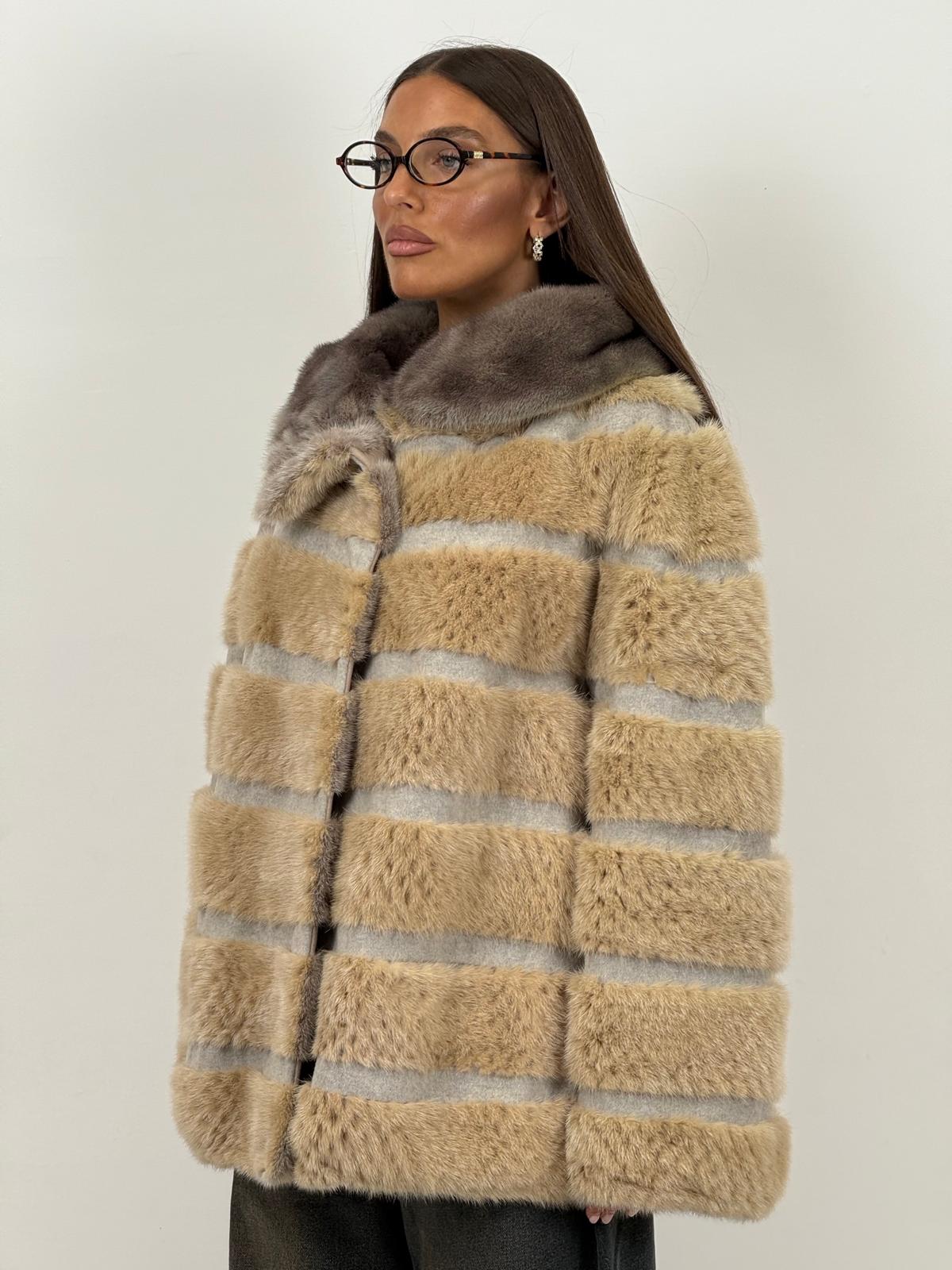 Pelliccia in visone zaffiro e beige N127 - giacca in visone double Face