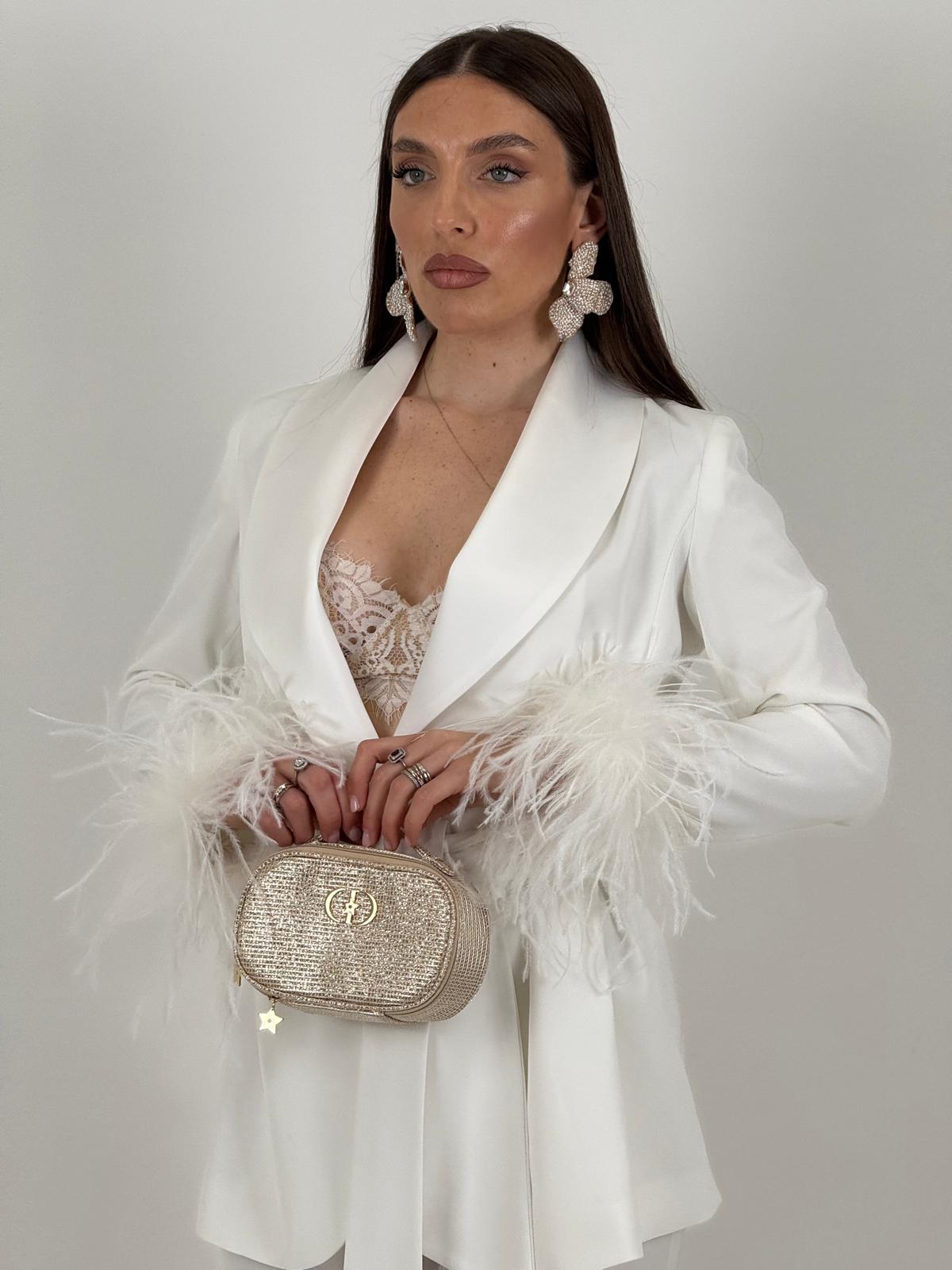 Tailleur WEDDING - Completo giacca con cintura e piume e pantalone palazzo
