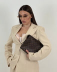 SALDO Tailleur girasole - tailleur giacca strutturata con fiocco regolabile nel punto vita e pantaloni palazzo