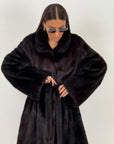 Pelliccia in visione Marrone N133 - cappotto in visone nuovo taglio verticale, pelle intera - cintura in vita