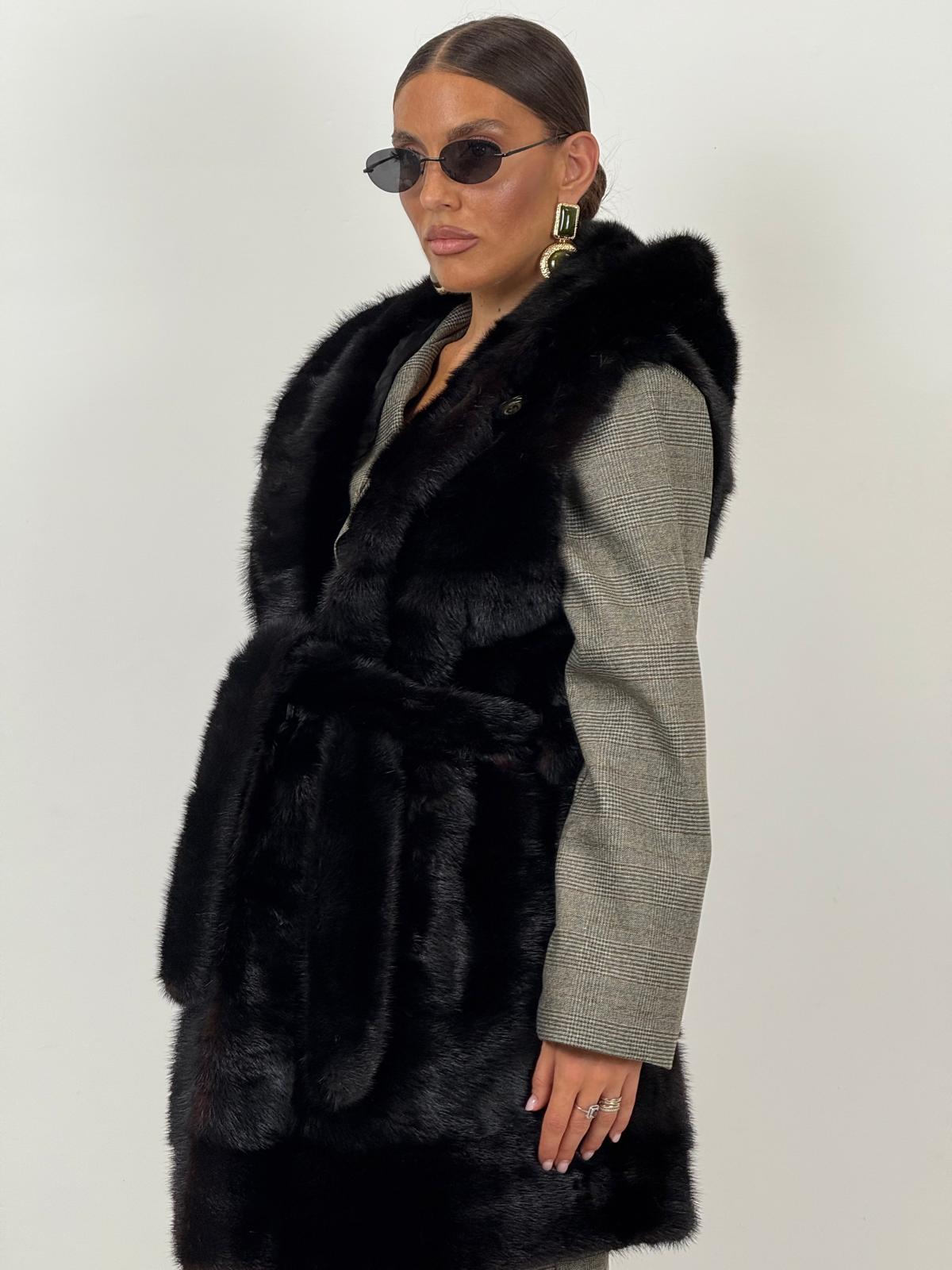 Pelliccia in visone Black N121 - gilet limite Edition