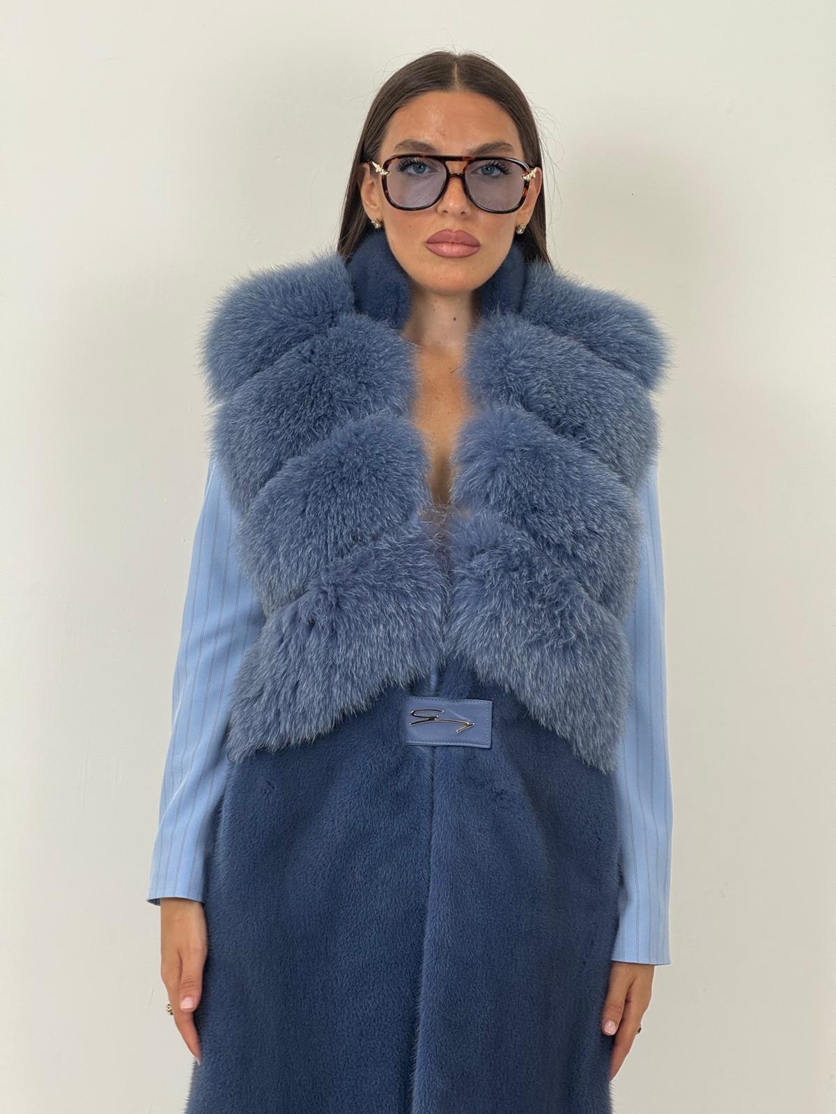 Pelliccia in visone con collo in volpe N93 - gilet in visone Celeste finto Smanicato taglio orizzontale in volpe NUOVO