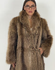 Pelliccia in marmotta N43 - cappotto lunghezza media  - chiusura laterale con bottoni in osso
