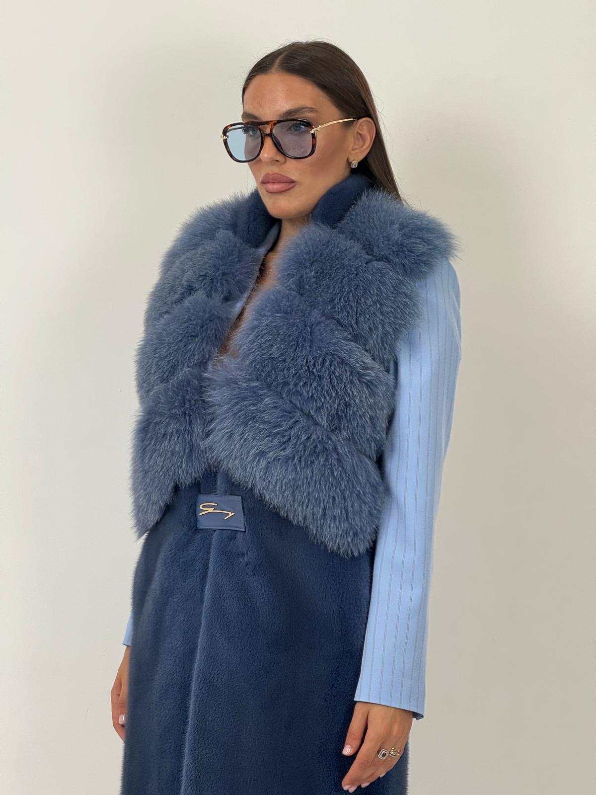 Pelliccia in visone con collo in volpe N93 - gilet in visone Celeste finto Smanicato taglio orizzontale in volpe NUOVO
