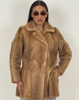 Pelliccia in visone miele N96 - cappotto in visone miele, taglio verticale