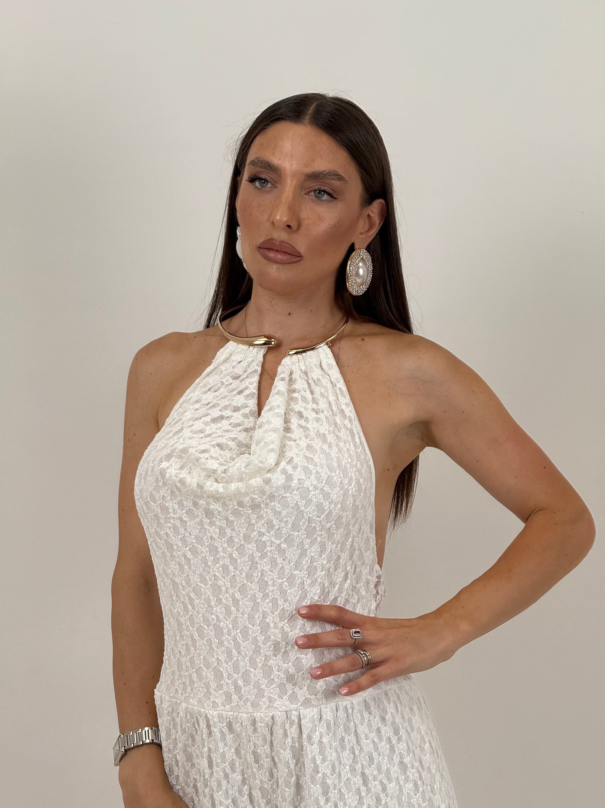 Tuta Double - tuta in pizzo con scollo all americana e collana incorporata