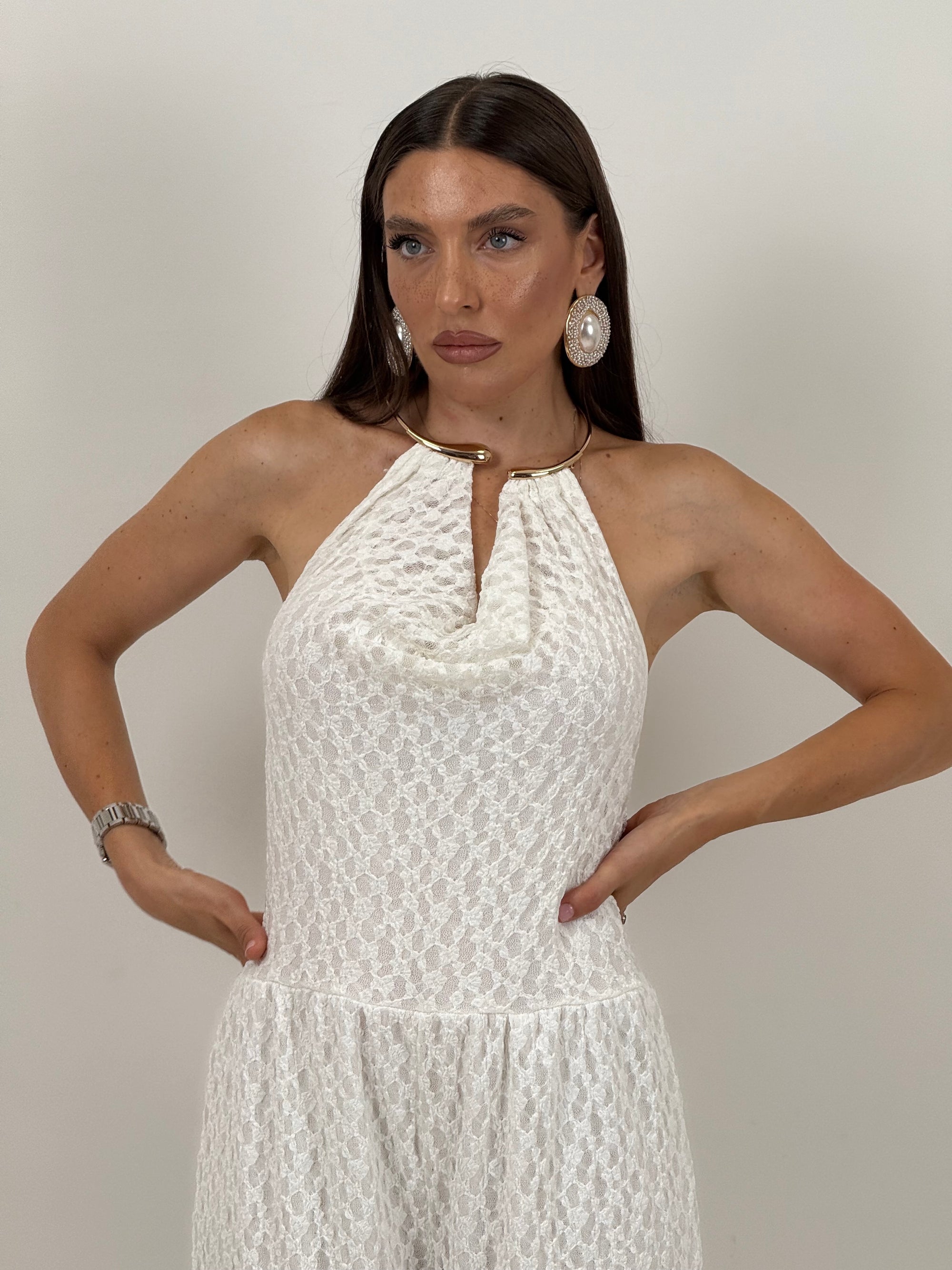 Tuta Double - tuta in pizzo con scollo all americana e collana incorporata