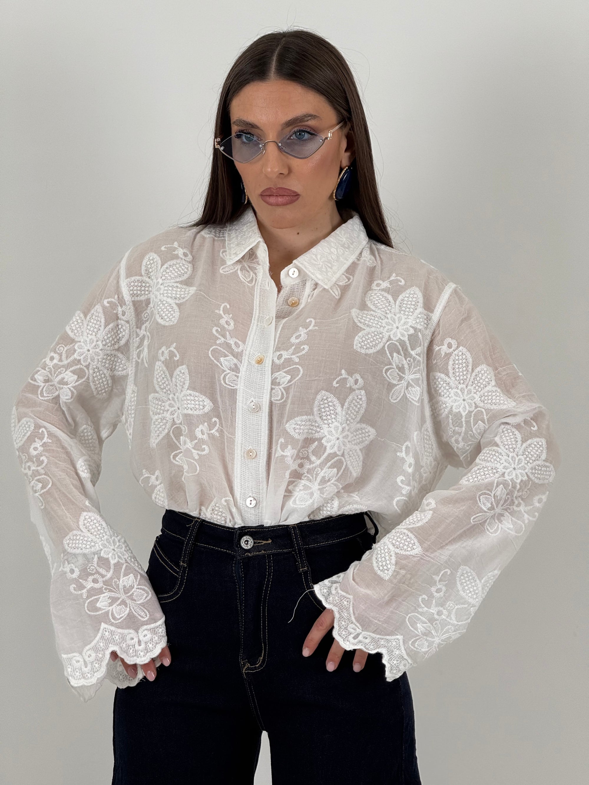 Camicia JEANNE - camicia con decoro in pizzo e manica a campana