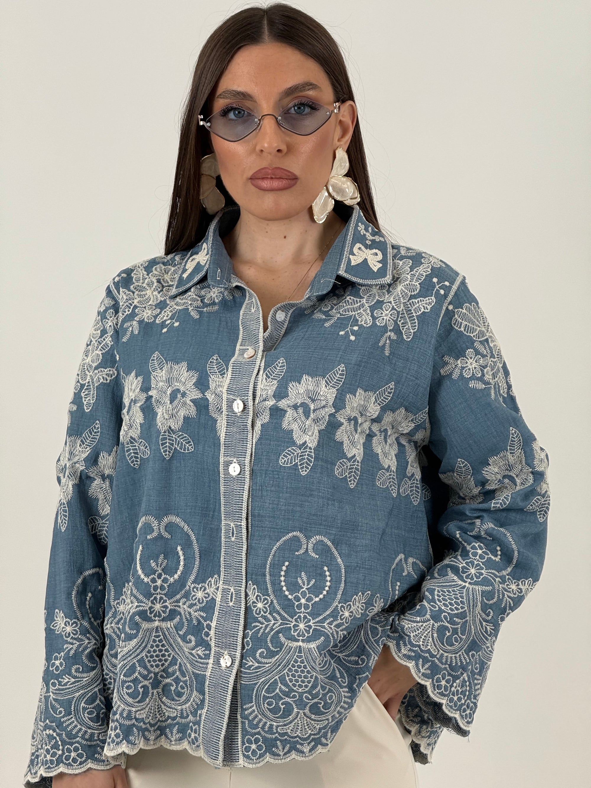 Camicia VIKTORI - camicia effetto jeans con decori in pizzo beige