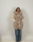Pelliccia in volpe N31 - gilè in volpe con cappuccio e cintura in pelle - NUOVA