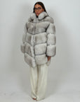 Pelliccia n103- cappotto in volpe della Groenlandia- volpe bianca con punte leggermente più scure - fascia larga - pelle unica - Limited Edition
