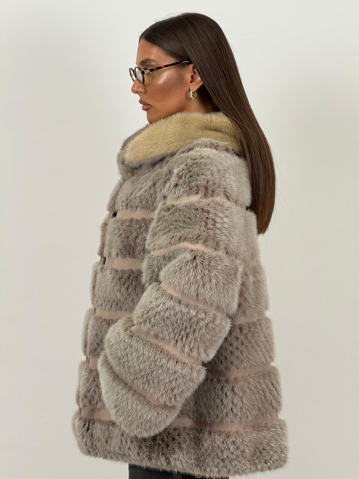 Pelliccia in visone zaffiro e beige N127 - giacca in visone double Face