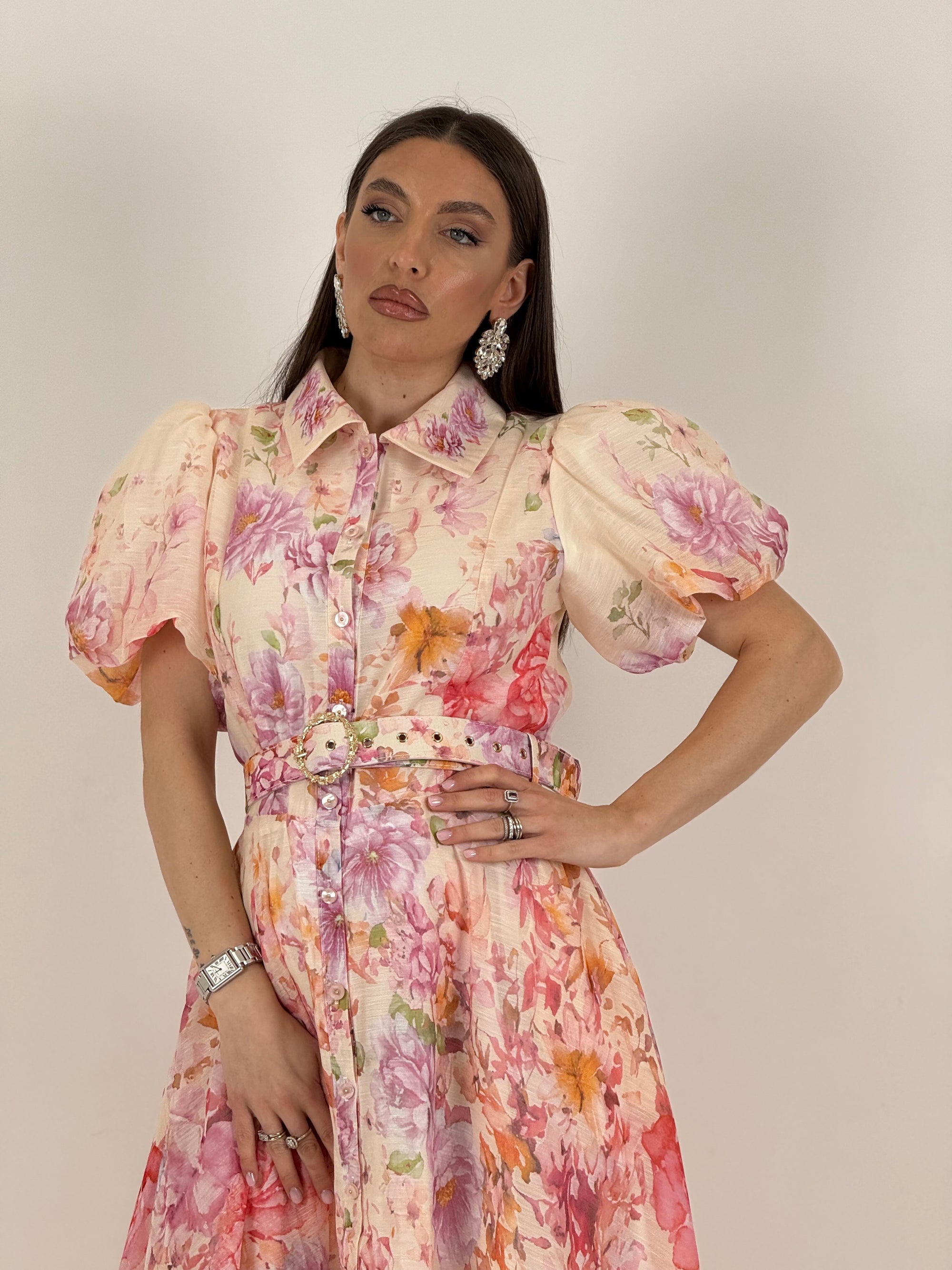 Abito CREAM - abito lungo fantasia a fiori con manica corta a palloncino e cintura in vita - collezione chic