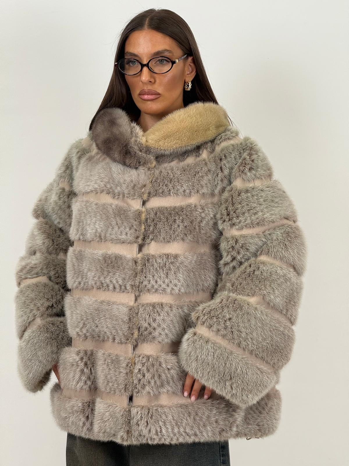 Pelliccia in visone zaffiro e beige N127 - giacca in visone double Face