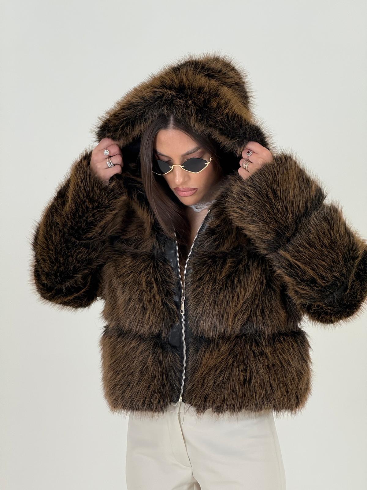 Saldo Eco pelliccia con cappuccio VENUS