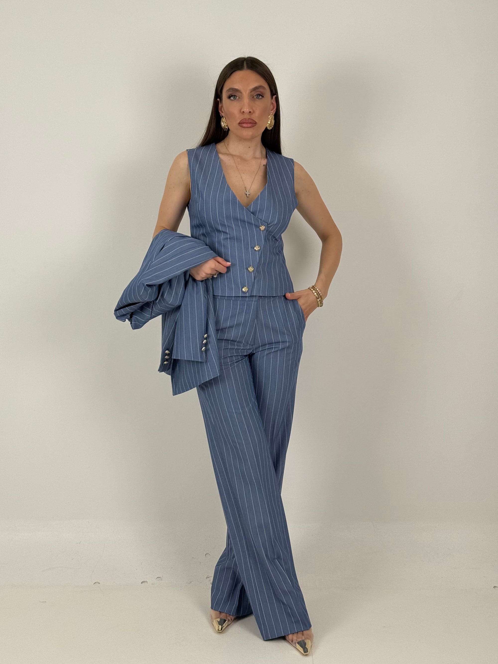 Tailleur PARADISE - tailleur sartoriale tre pezzi - fantasia gessata - panciotto pantalone palazzo e giacca monopetto