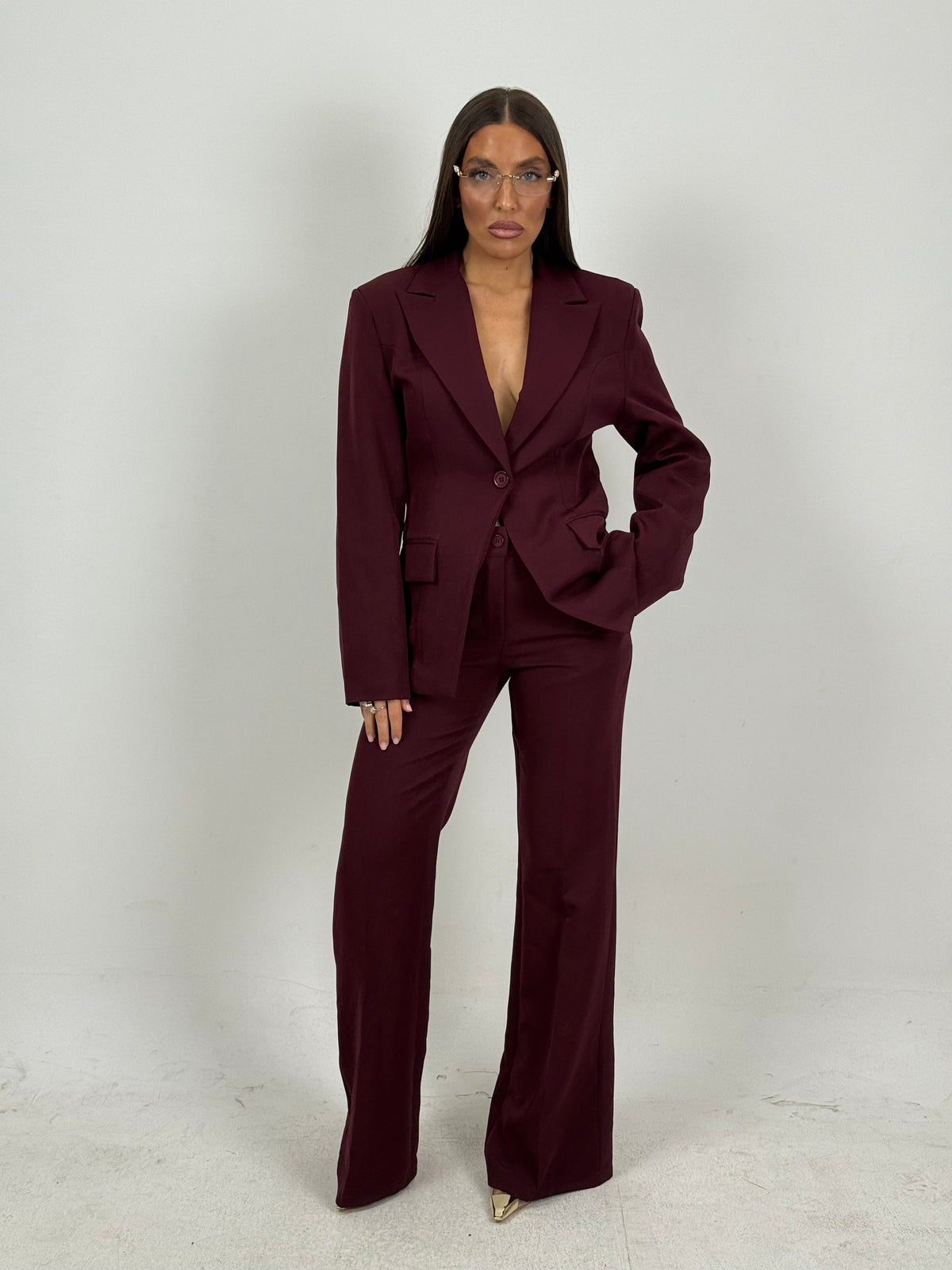 Tailleur DRAMMATIX - tailleur giacca strutturata con spalline e pantaloni a zampa