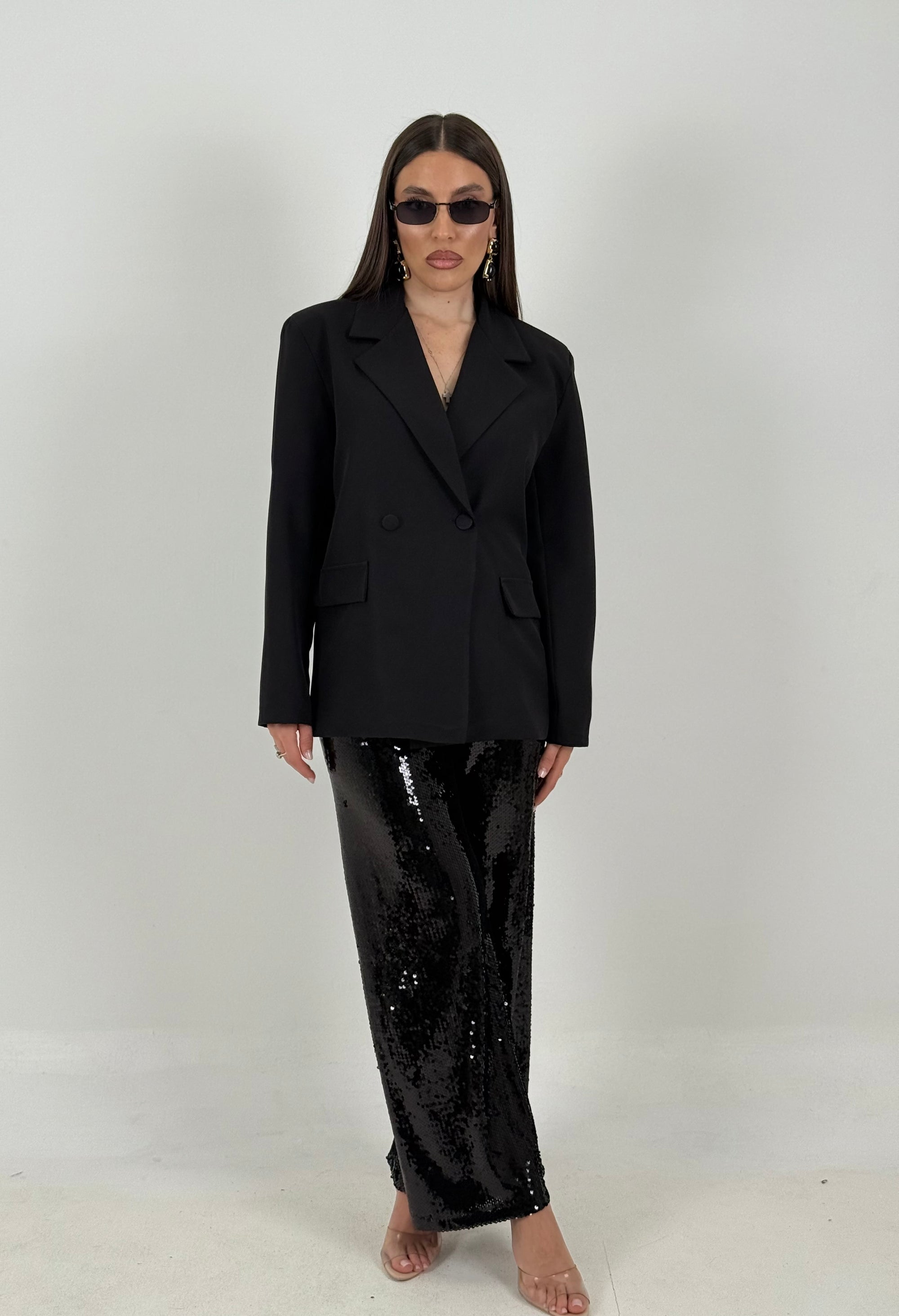 COMPLETO IBIZA - completo 3 pezzi, composto da giacca, top in paillettes e pantalone in paillettes