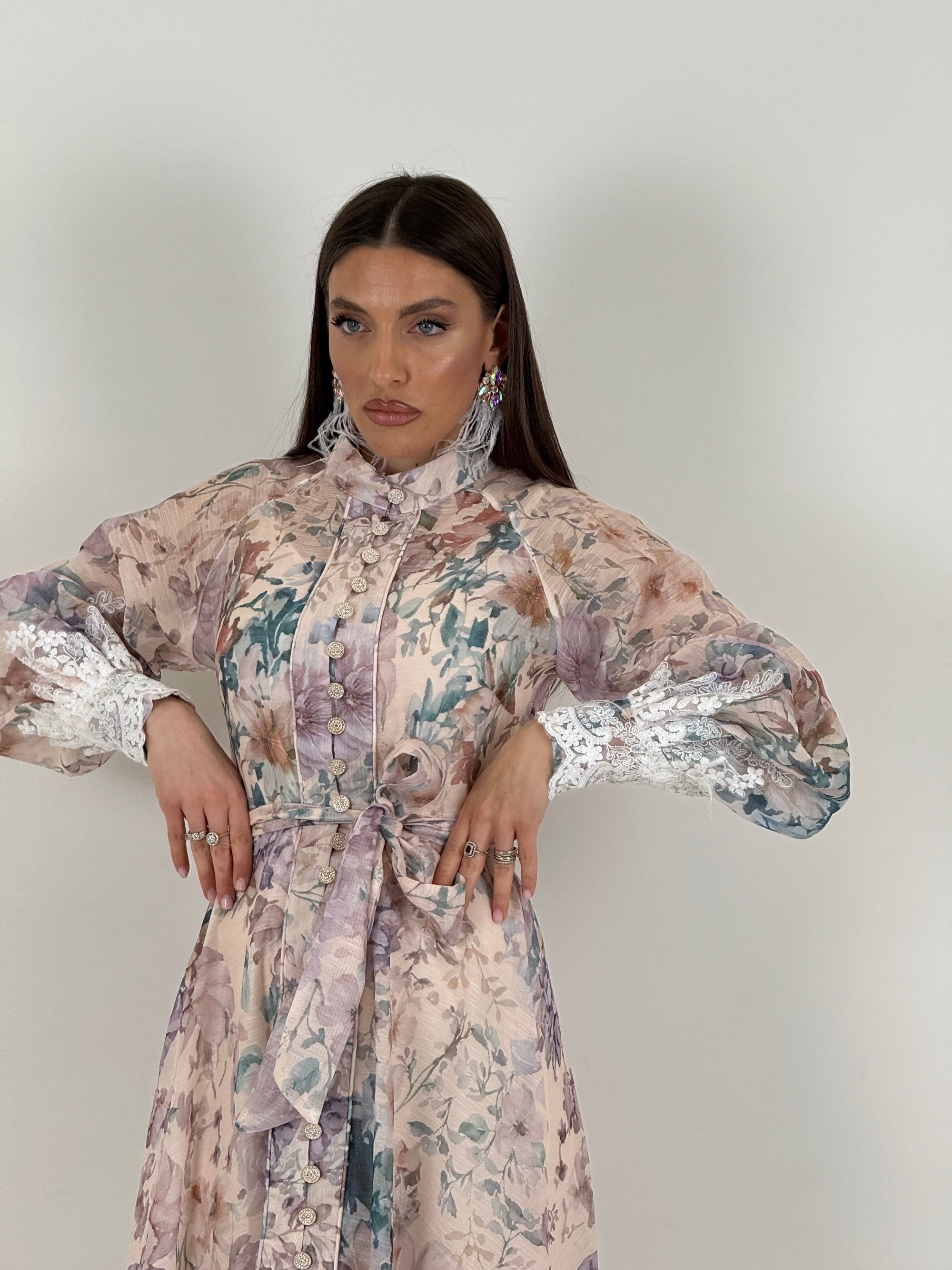 Abito MAESTÀ - abito in chiffon fantasia fiori con inserti in pizzo - collezione chic
