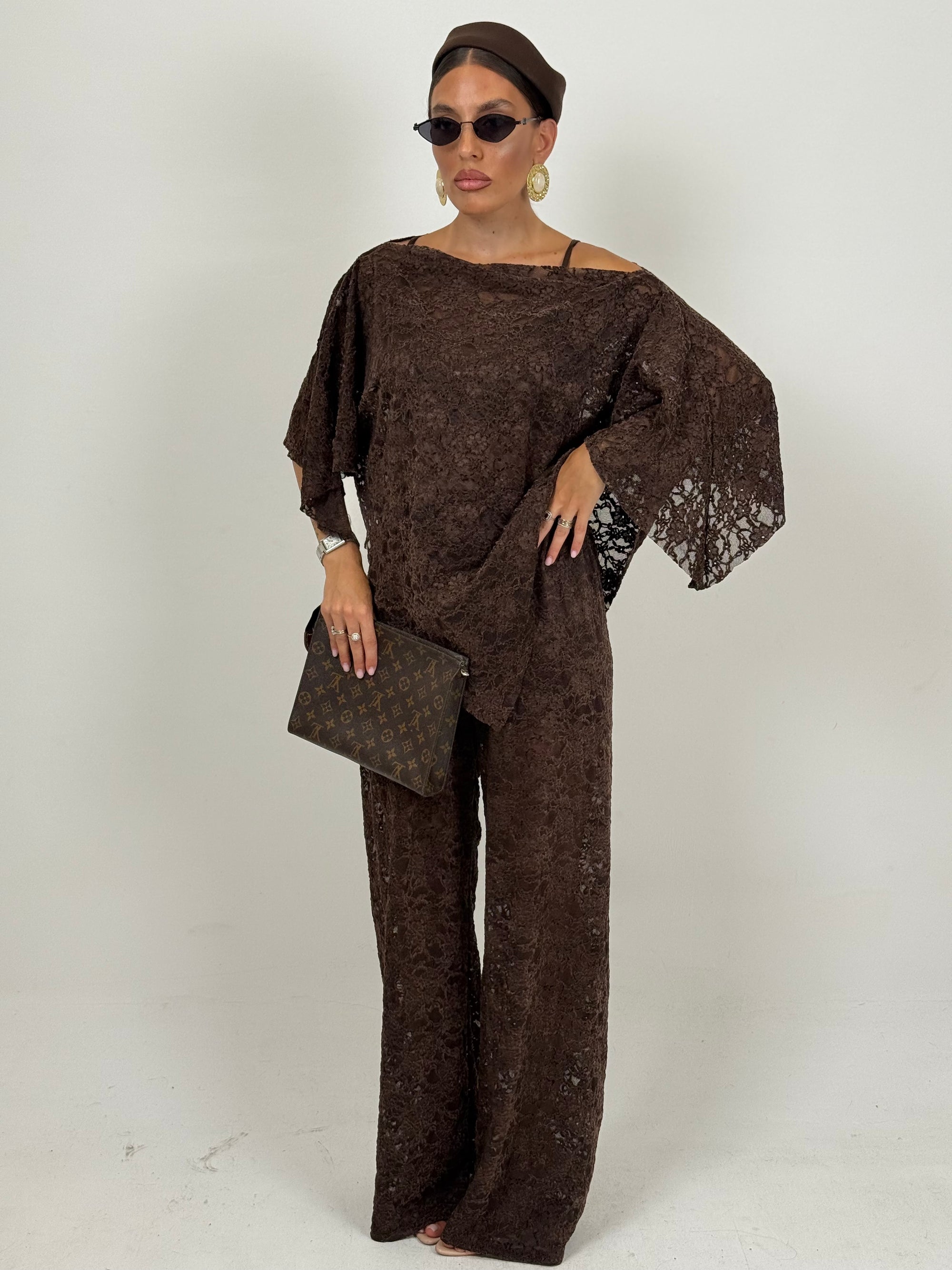 Completo HAILY - Cordset in pizzo blusa particolare e pantalone palazzo