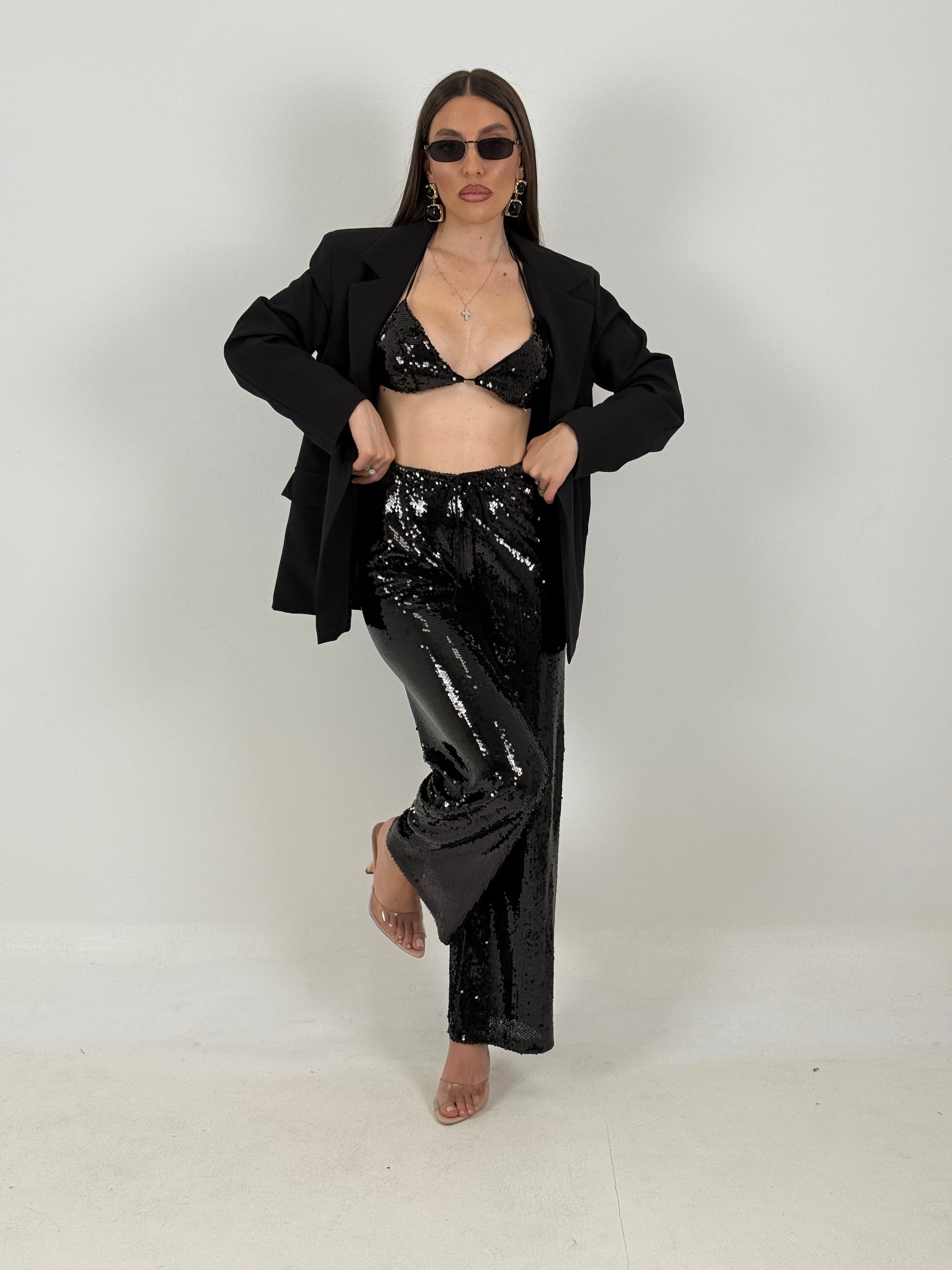 COMPLETO IBIZA - completo 3 pezzi, composto da giacca, top in paillettes e pantalone in paillettes