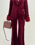 Completo VENICE - giacca e pantalone in velluto con pelliccia sulle maniche
