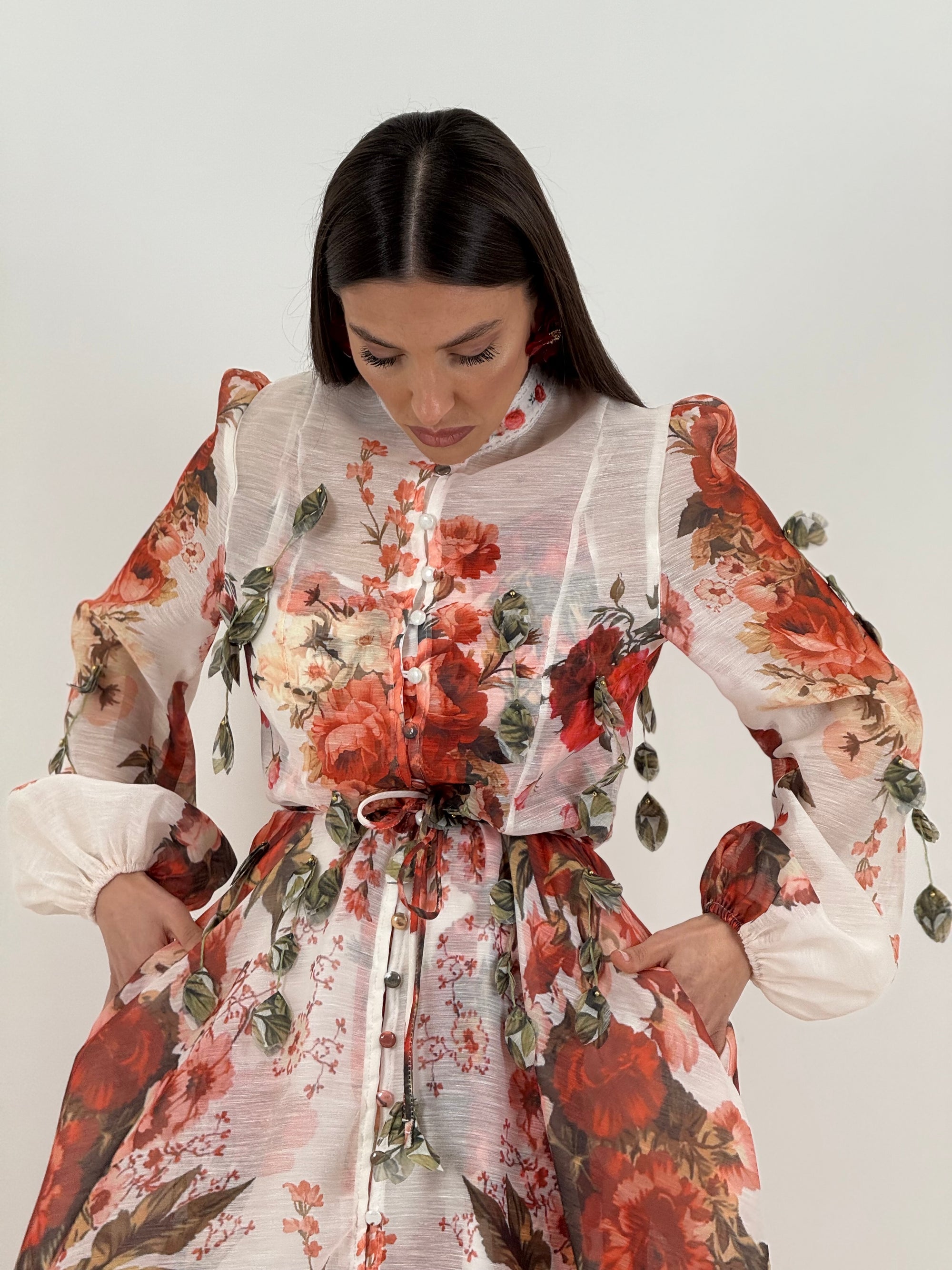 Abito PRINCESSE- abito lungo fantasia rose rosse con base bianca - collezione chic