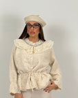 Maglia simil lana con collo in chiffon e Swarovski