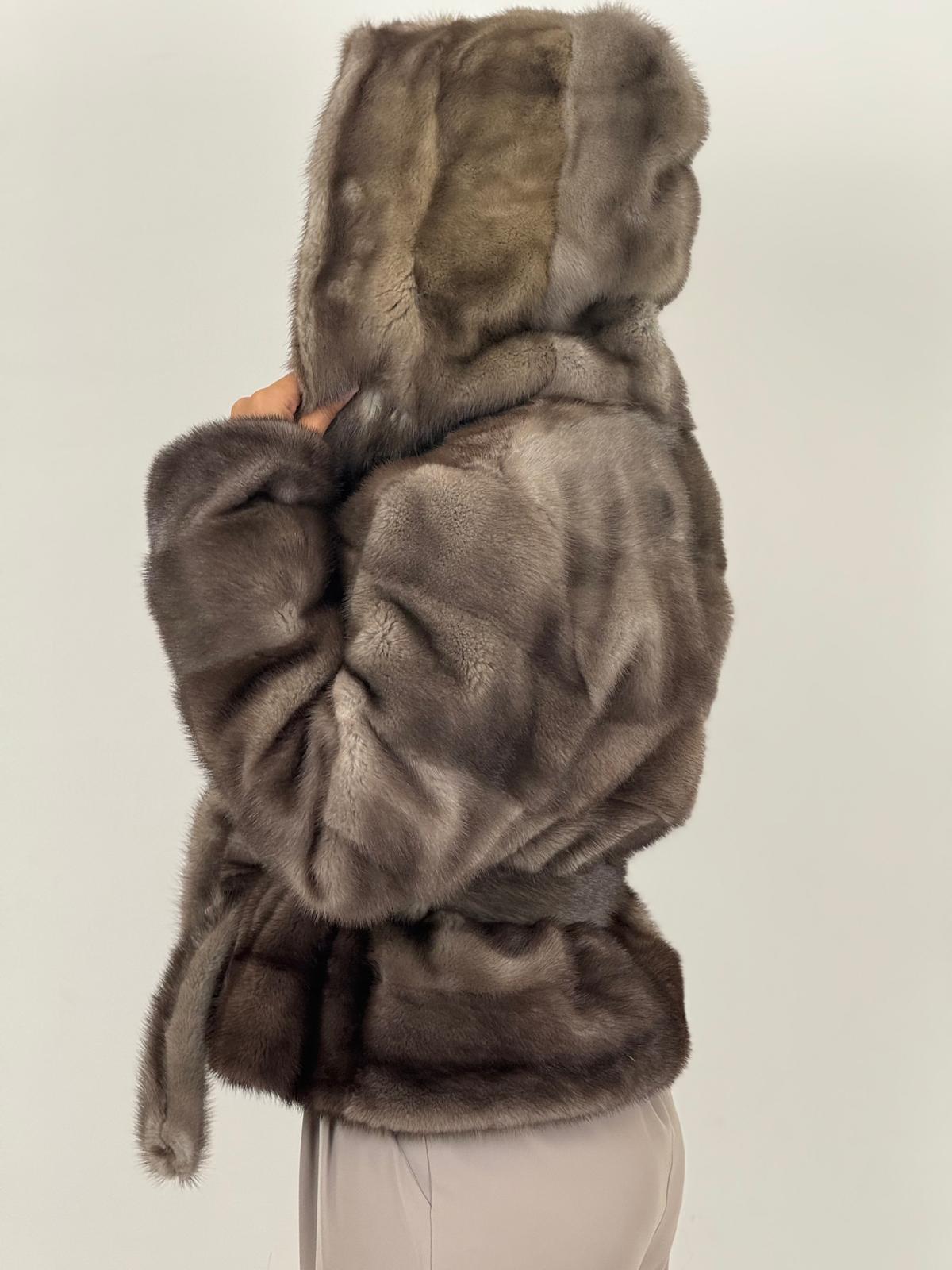 Pelliccia in visone grigio scuro N101 - LIMITED EDITION - giacca in visone taglio orizzontale