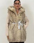 Pelliccia in volpe N60 - gilet in volpe con cappuccio e cintura in pelle