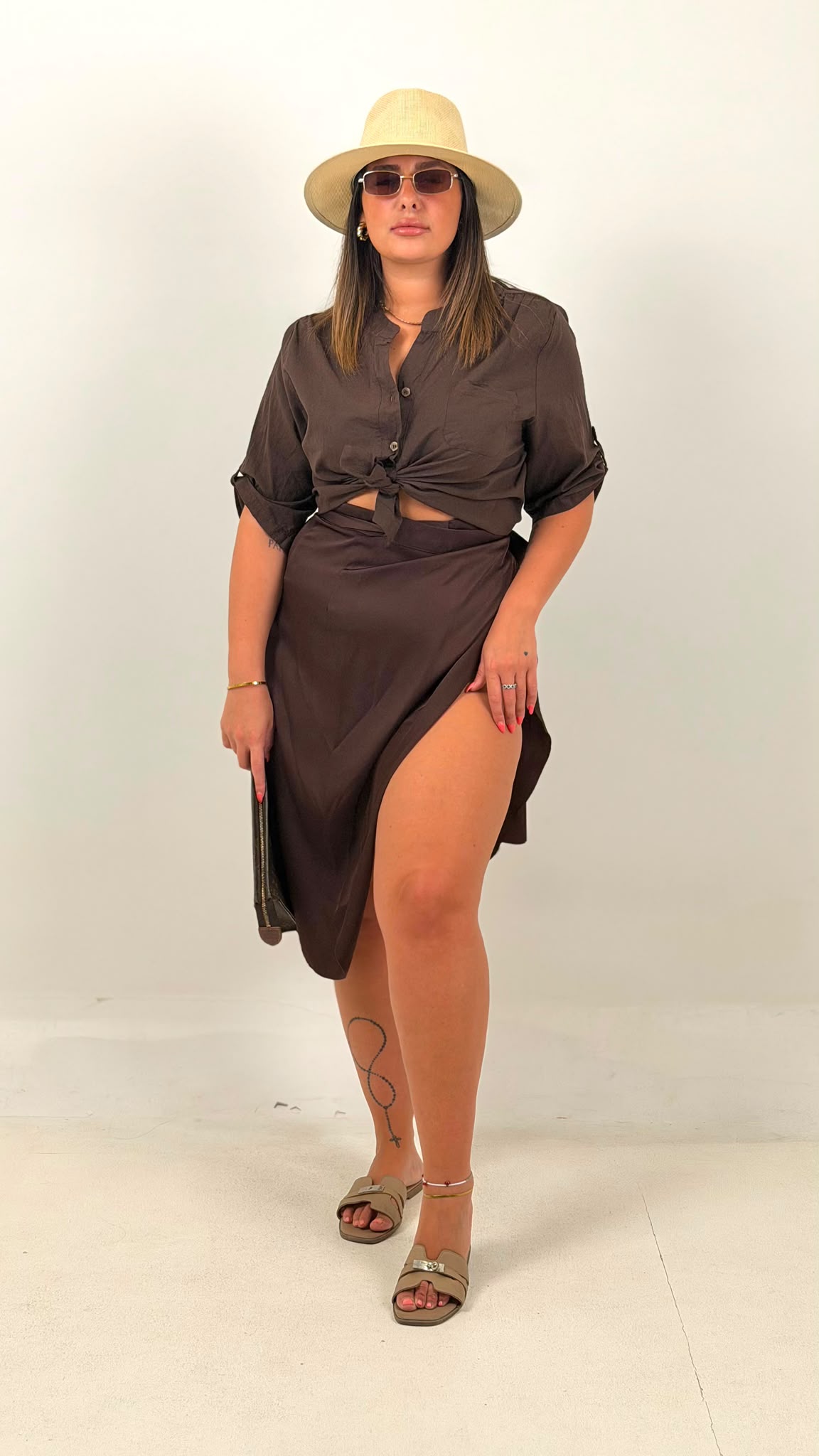 CURVY GONNA IN SATIN