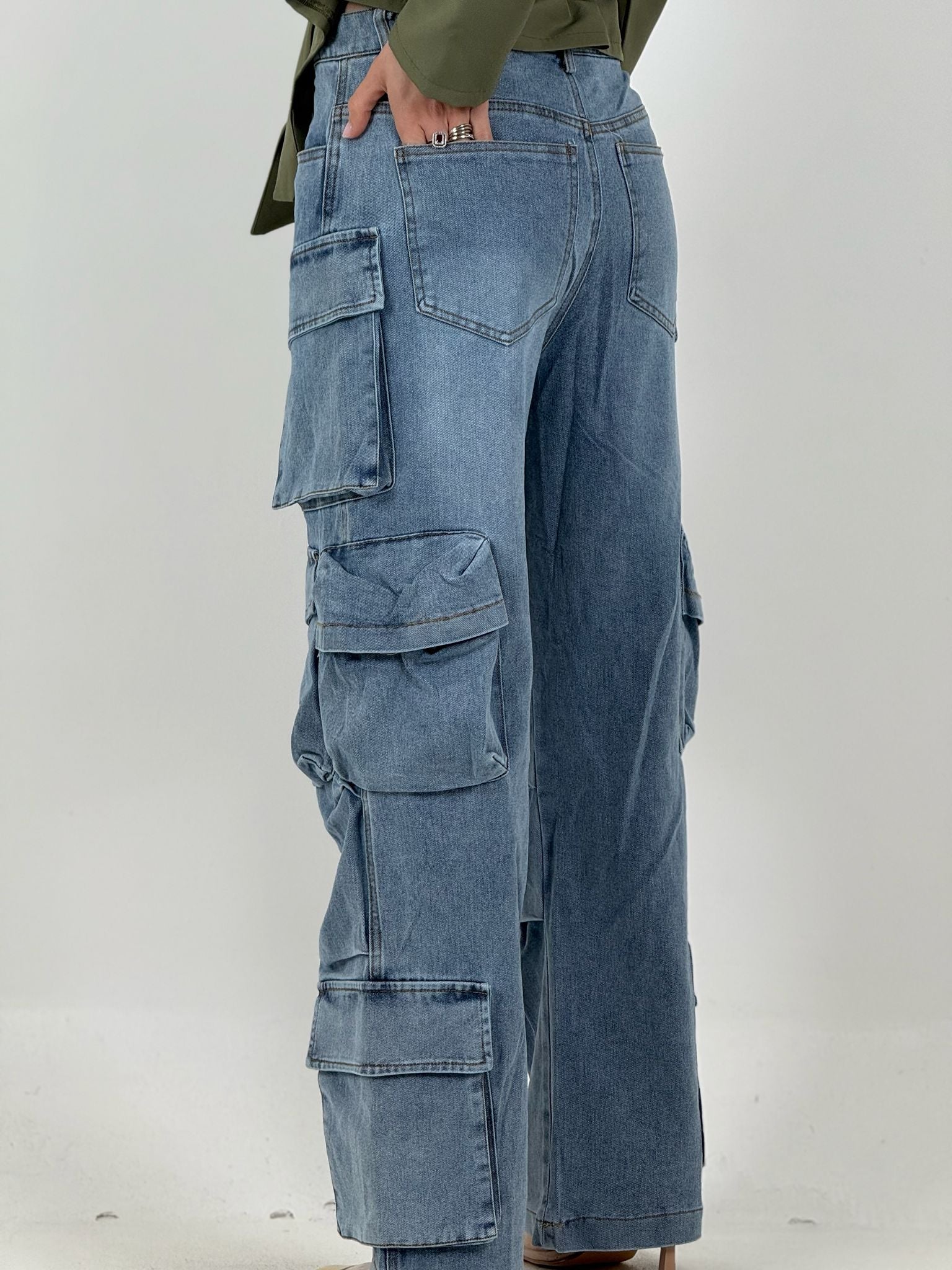 Jeans con tasconi