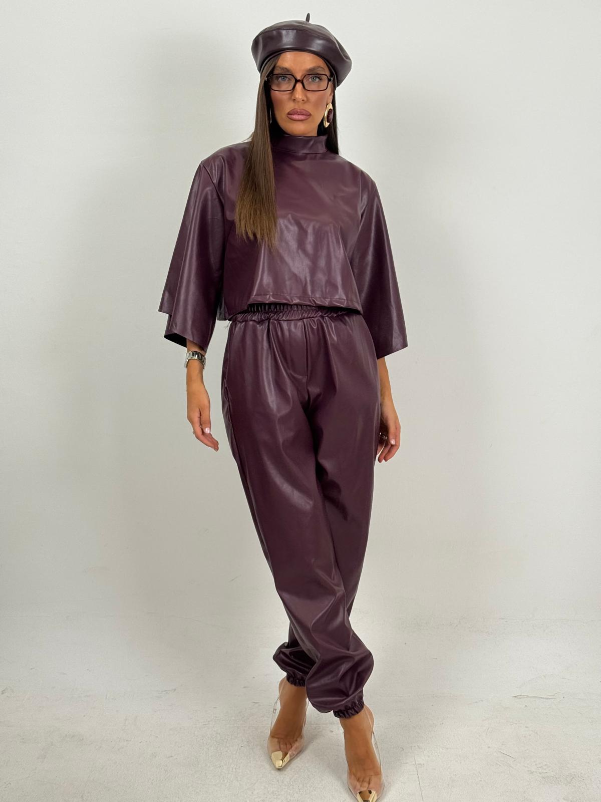 Cordset GERTRUDIS - Completo blusa e pantalone in ecopelle