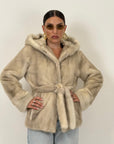 Pelliccia in visone crema N64 - Giacca in visone modello accappatoio con cappuccio Top quality