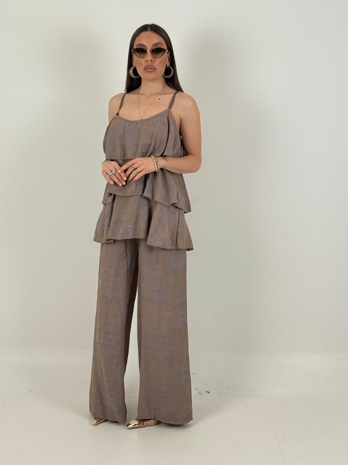 Cordset ELISA - Completo blusa con rouche e pantalone